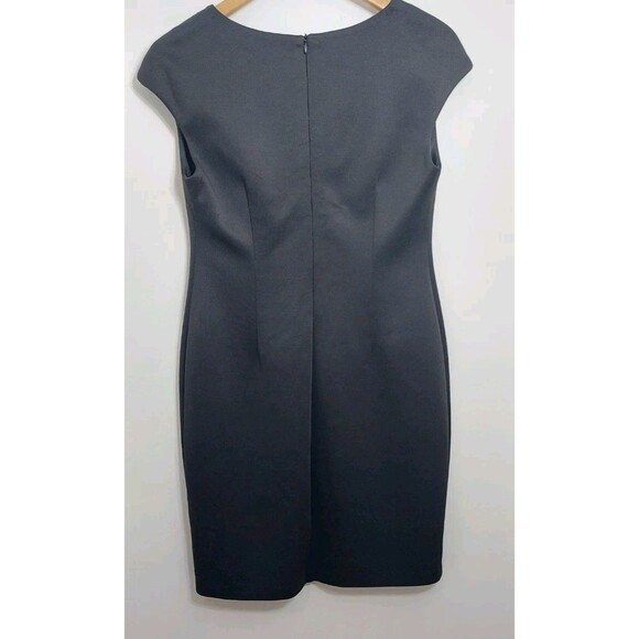 Connected Apparel Women's Size 8P Petite Dress LBD Slimming Affect Midi Cap - Picture 7 of 12